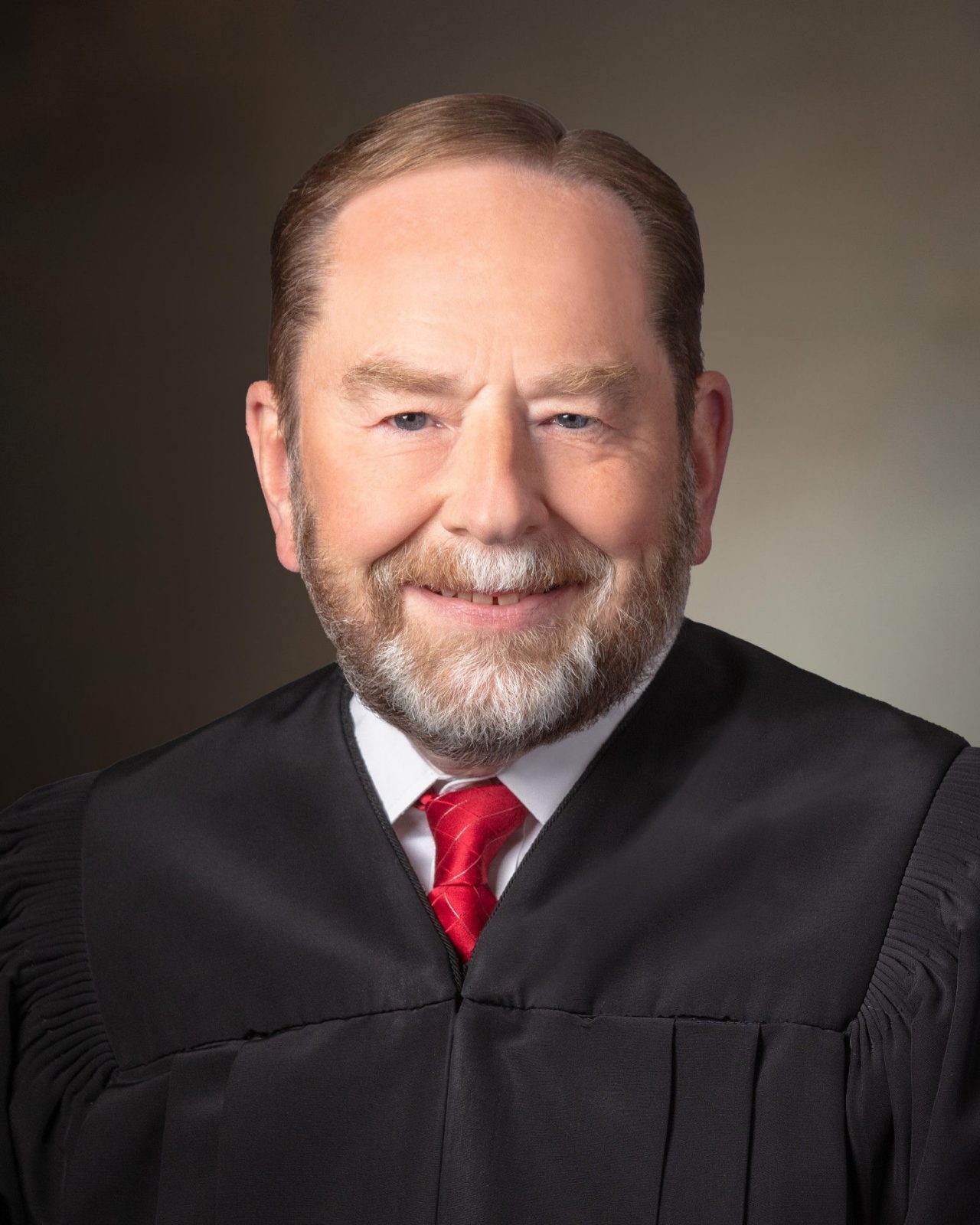 PRESIDING JUDGE F RICHARDS SMITH III